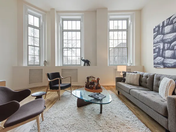 29 King Street image 1 of 9