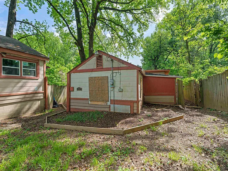 3066 Redbud Rd — Photo 29