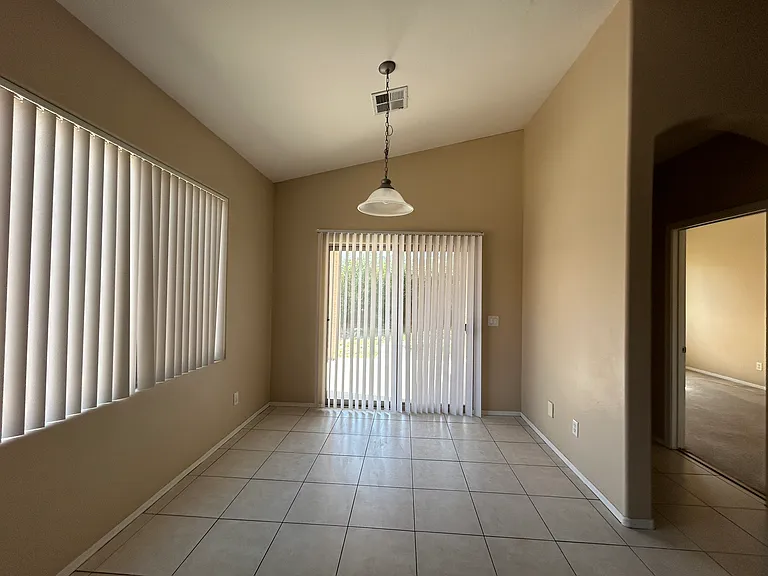 3869 S Coach House Dr — Photo 26