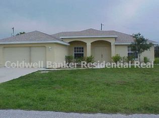2711 SE 8th Ave, Cape Coral, FL 33904