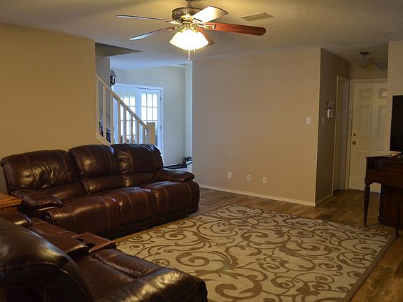 5th image of 1601 S Franklin Ave