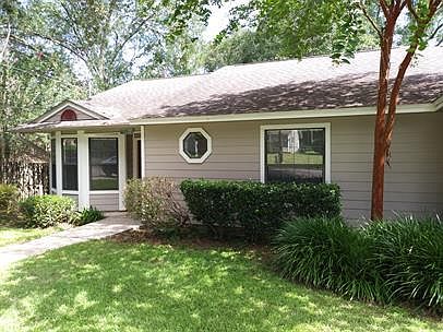 2nd image of 1615 Akridge Dr #1