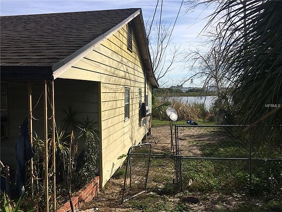4th image of 130 Northside Dr E #1-2