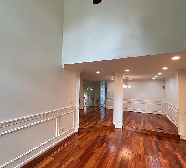 7727 Rockledge Ct — Photo 6