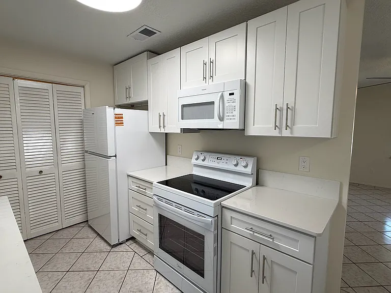 209 Phoenetia Dr — Photo 25