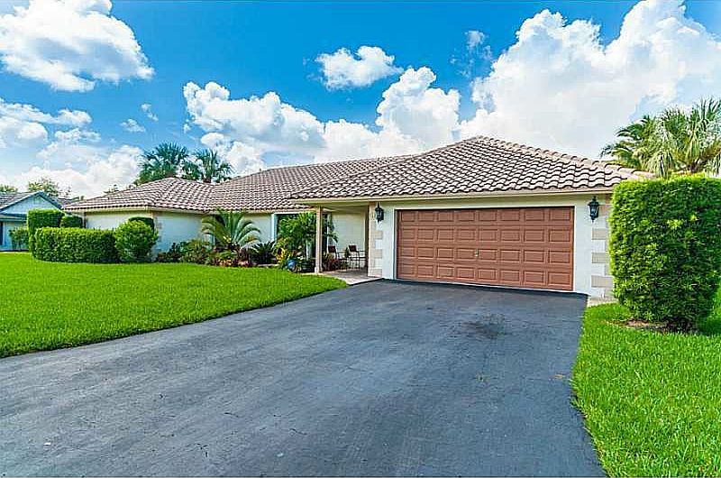 1st image of 9240 NW 15th St