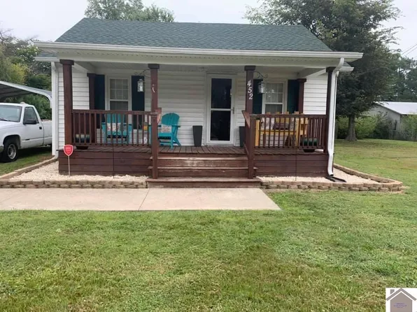 452 Gobel Ave, Kevil, KY 42053