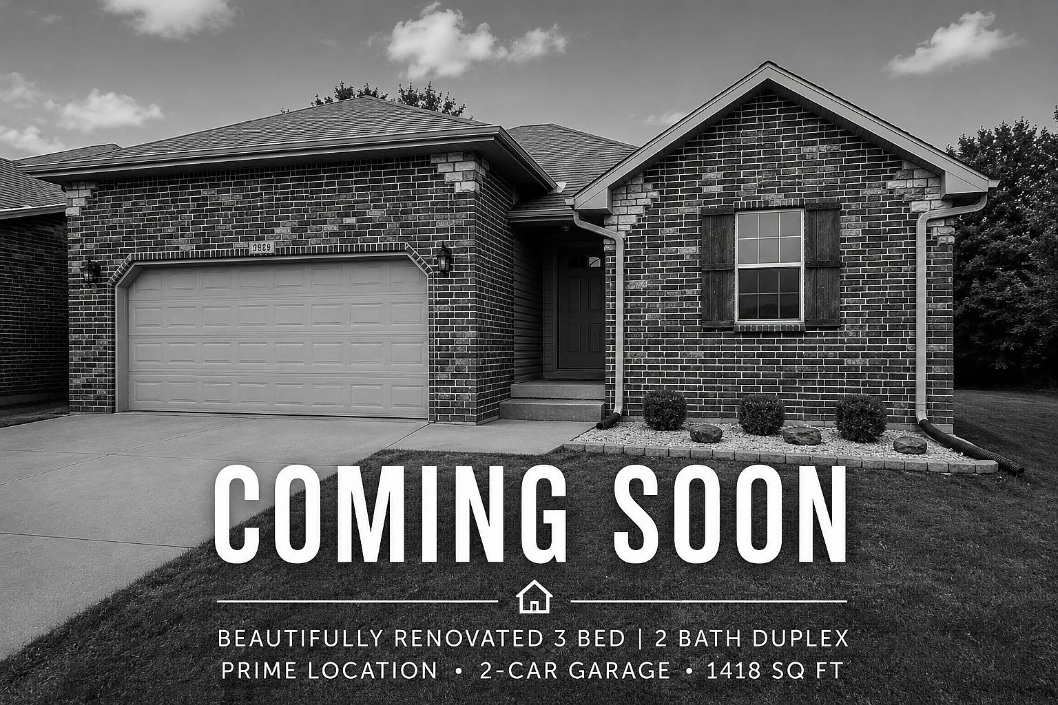 Newly Renovated 3BR/2BA Duplex | 2-Car Garage | Minutes from I-65 & Shopping — Photo 1