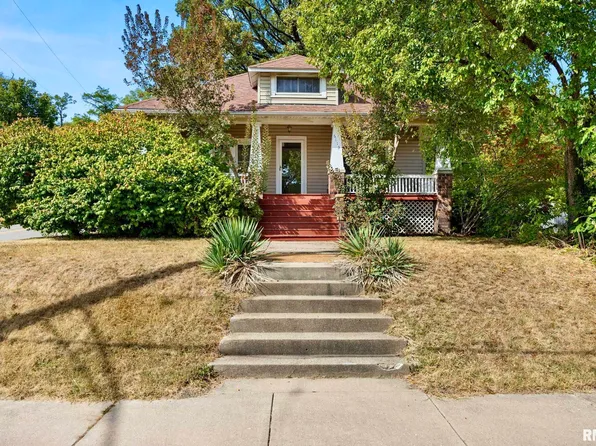 6113 S Adams St, Bartonville, IL 61607