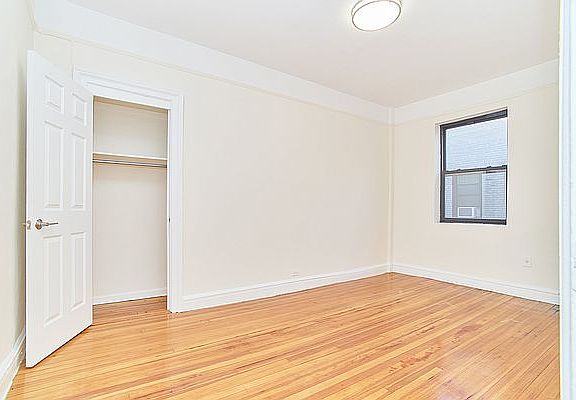 2nd image of 735 W 172nd St APT A55