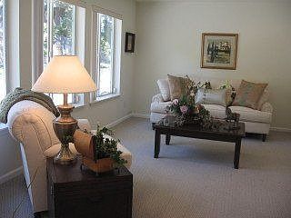 3rd image of 2938 Trousdale Dr