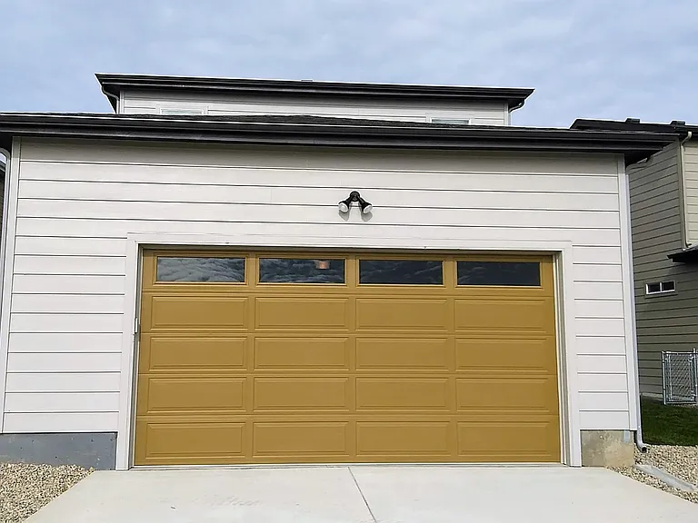2221 Mackinac St — Photo 9