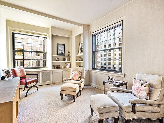 5th image of 25 E End Ave #5E