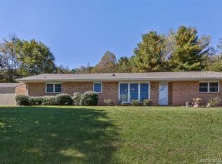 368 Turkey Creek Rd, Leicester, NC 28748