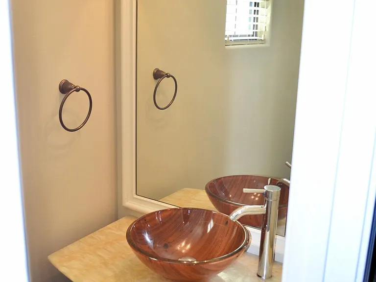 3127 Fairdale Oaks E — Photo 12