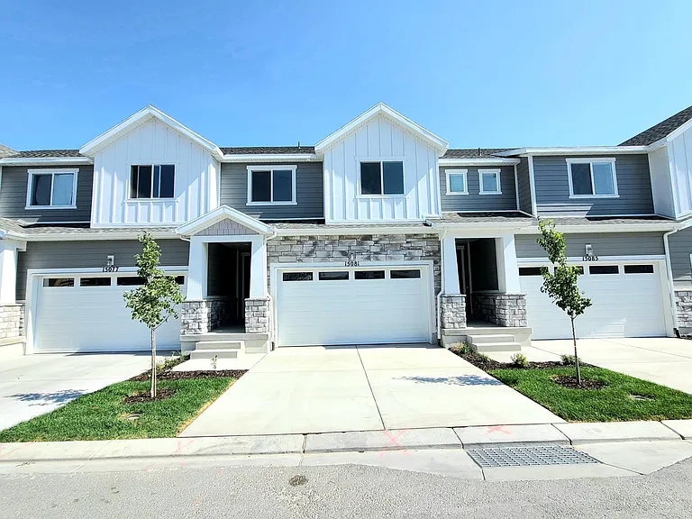 15081 S Wild Horse Way — Photo 1