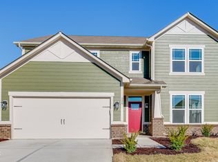 226 Ambassador Dr, Pittsboro, IN 46167