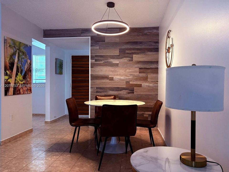 1st image of 1605 Meridian Ave APT 202
