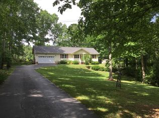 176 Lincolnshire Dr, Crossville, TN 38555