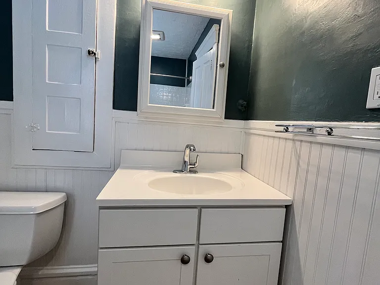 109 Westwood Ave — Photo 19