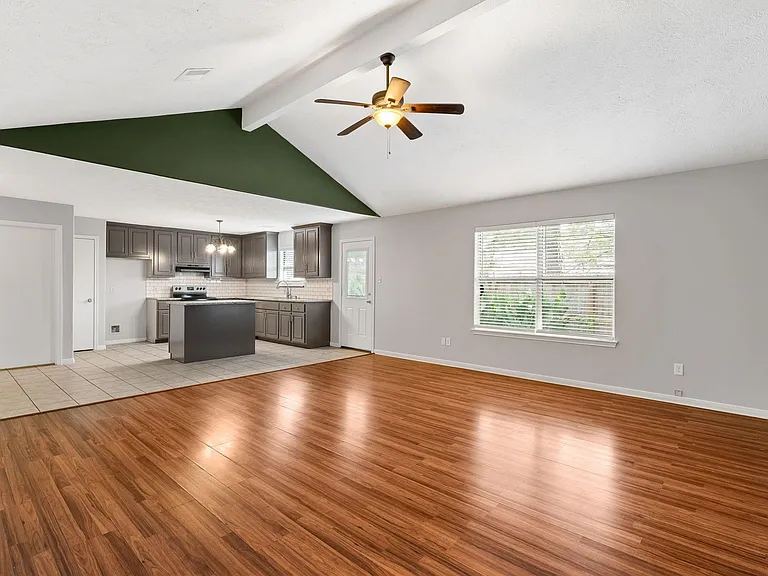 16394 Long Valley Ct — Photo 8