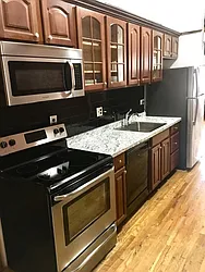 Rented by R New York