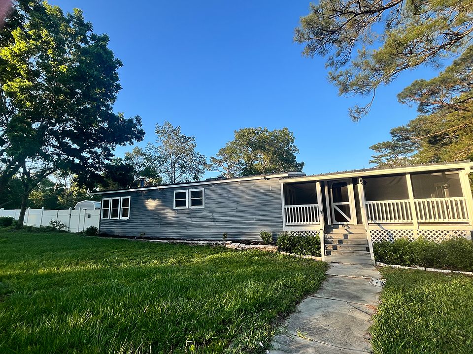 1st image of 3385 Oak Leaf Ln