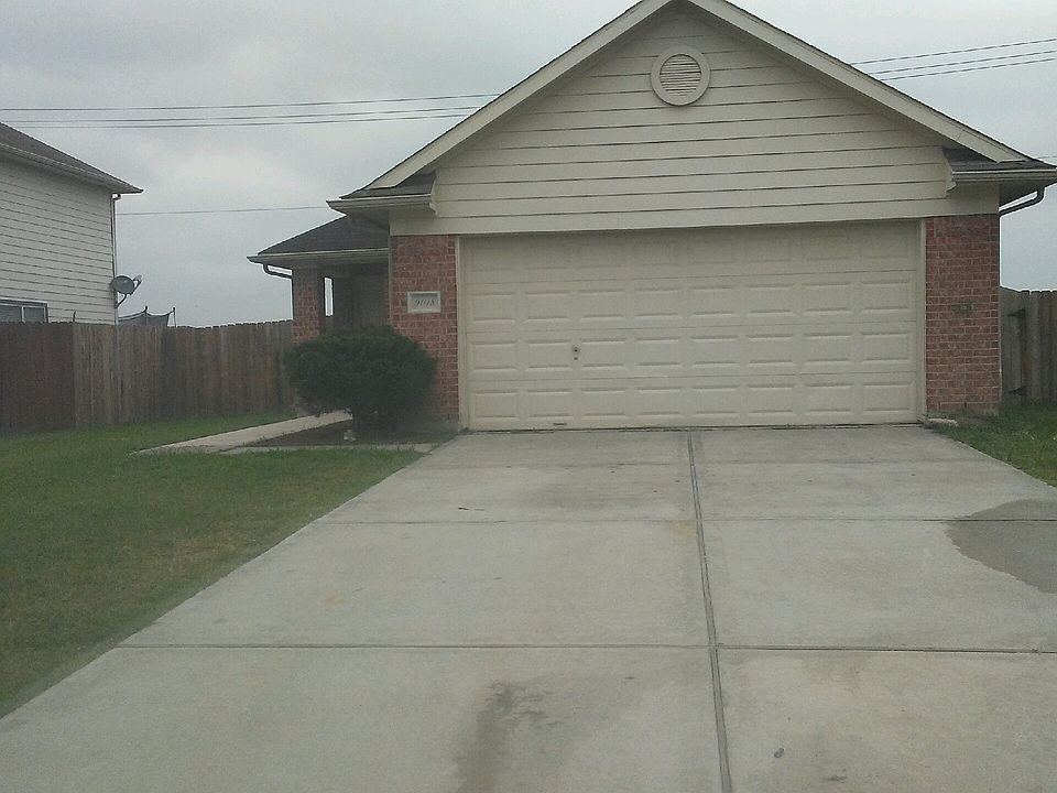 1st image of 9018 Highland Lodge Ln