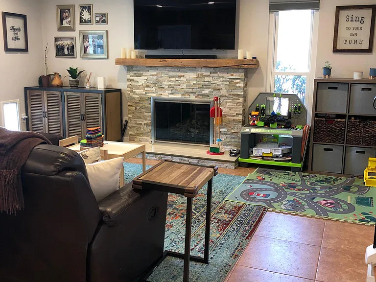 382 Sunrise Cir — Photo 16