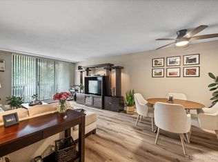 2222 S Stewart Ave APT 1C, Lombard, IL
