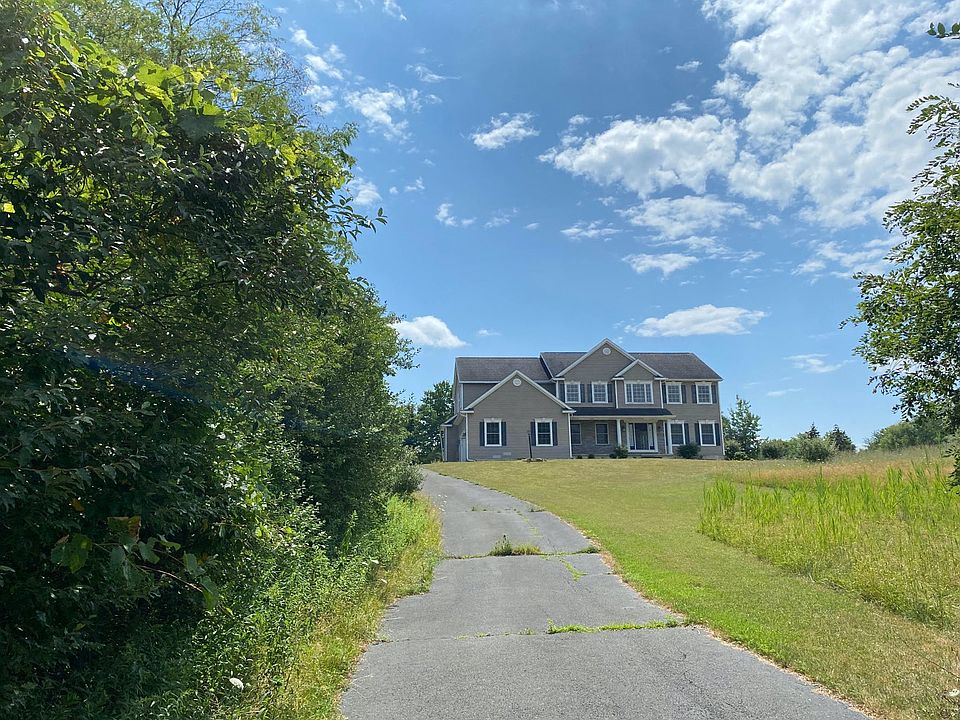 2nd image of 23 Ponderosa Blvd