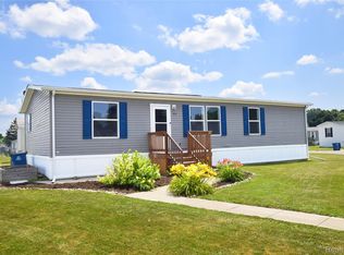148 Pheasant Ln, Grand Blanc, MI 48439