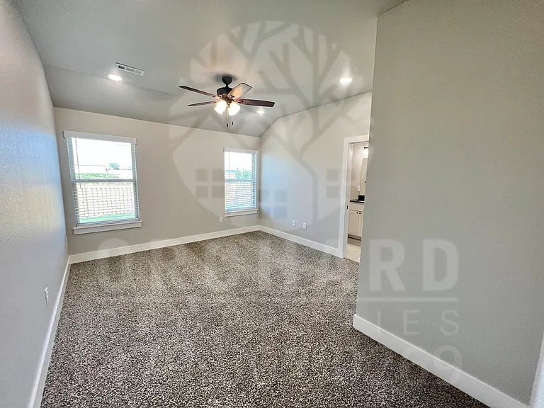 528 Bradford Dr #A — Photo 9