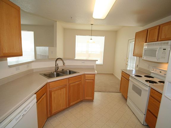 3rd image of 7440 S Blackhawk St Unit 2101