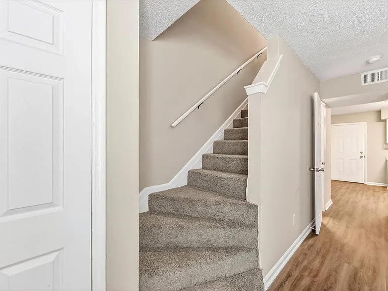 Tristan Townhomes — Photo 25
