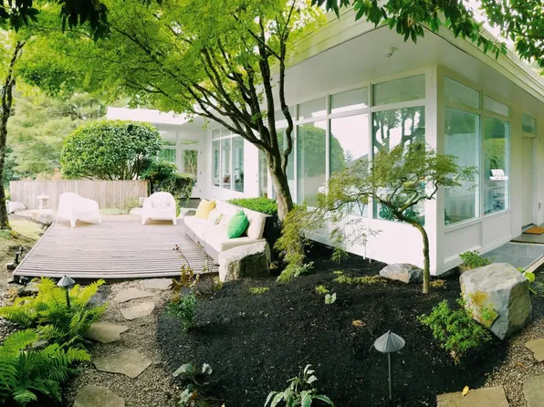 1515 SW Westwood Dr, Portland, OR 97239