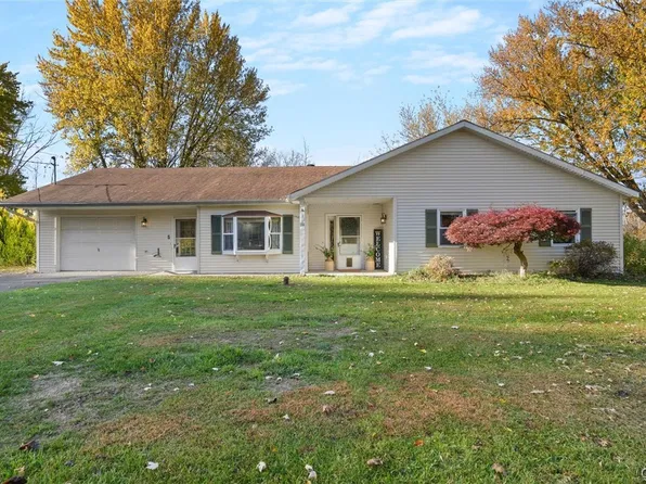 138 Duerr Rd, Liverpool, NY 13090