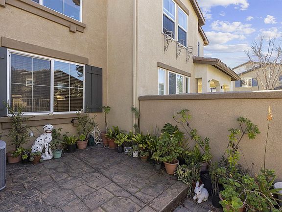 3rd image of 10447 Whitcomb Way Unit 157