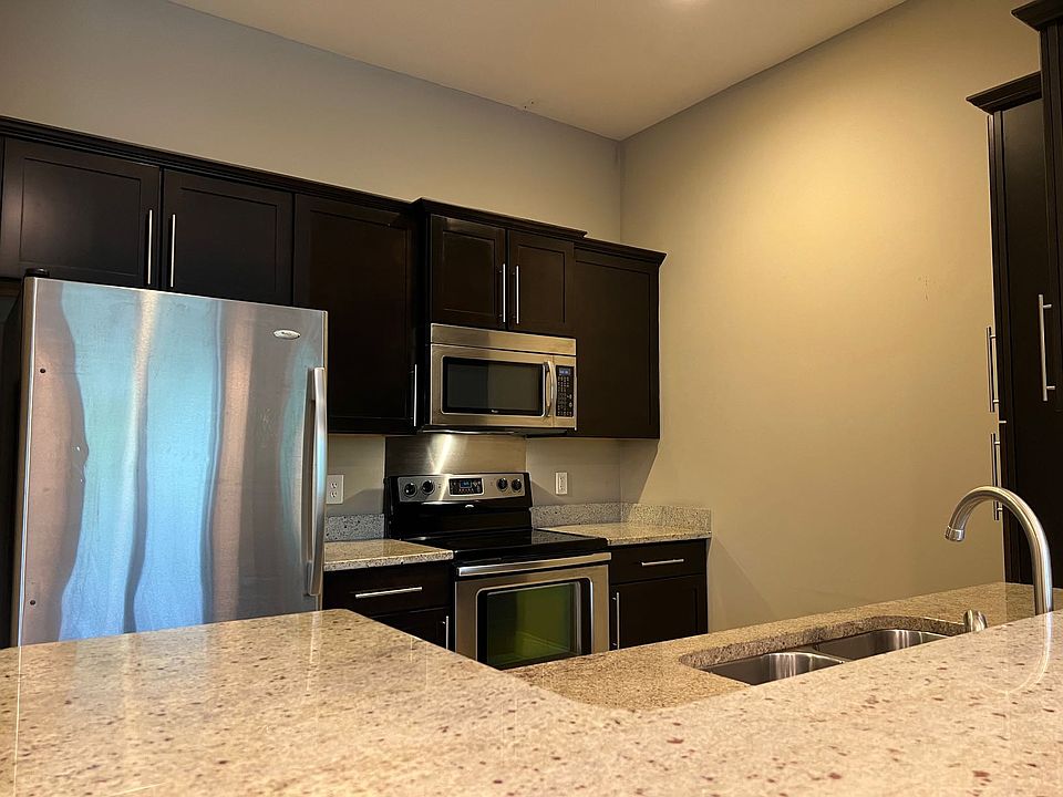 1st image of 1507 S Piazza Dr #1523