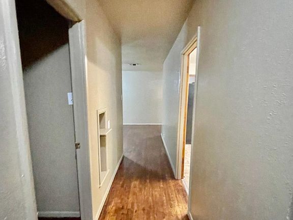 3rd image of 1703 E Garnett St