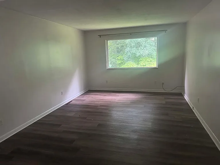 115 Decatur Rd — Photo 7