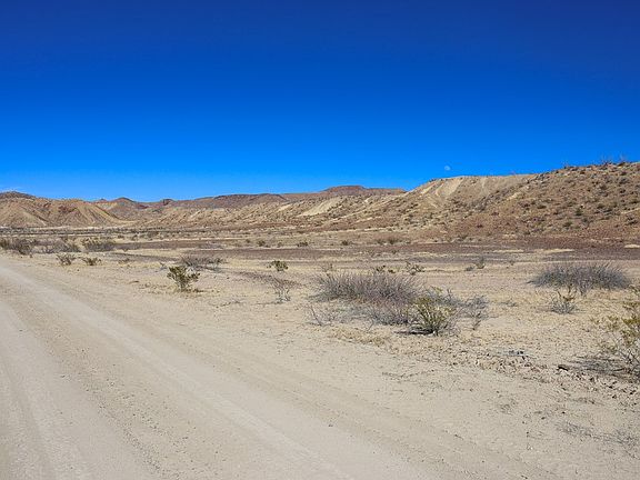 2nd image of Chispa Rd