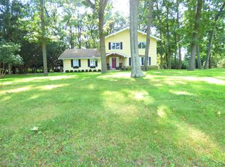 7 Fairway Ave, Eatontown, NJ 07724