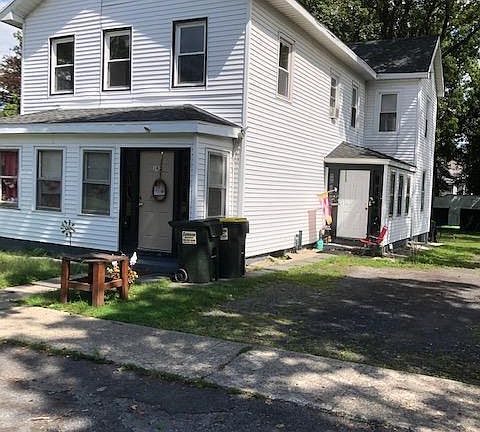 4th image of 19 Lafayette Ave