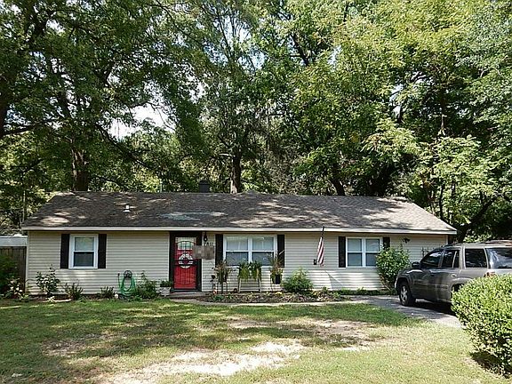 3rd image of 7811 Sherman Rd