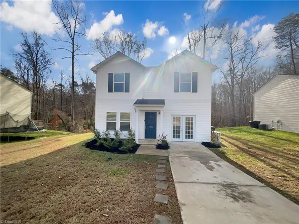 1162 Woodsman Dr, Burlington, NC 27217