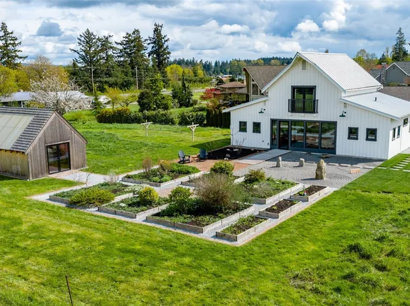 14377 View Moor Drive, Mount Vernon, WA 98273