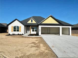 868 Budrio Ave, Springdale, AR 72762