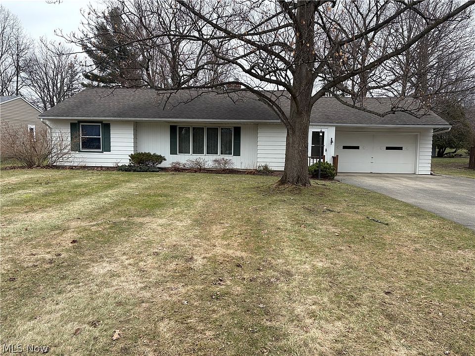 1st image of 2265 Country Club Dr