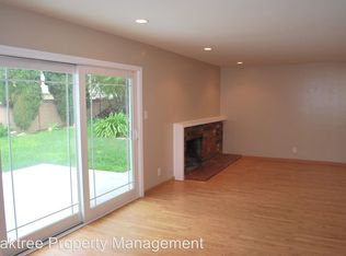 885 Decatur Ave, Ventura, CA 93004